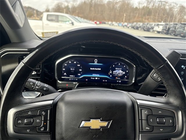 Used 2024 Chevrolet Silverado 1500 LT image 11