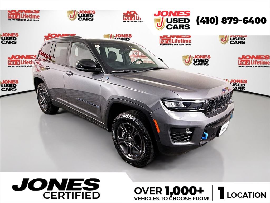 Used 2024 Jeep Grand Cherokee Trailhawk w/ Luxury Tech Group III AWD/4WD video 1