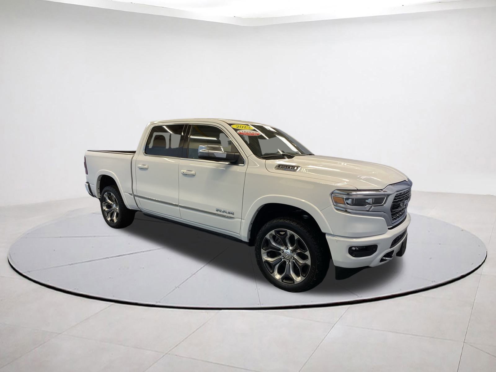 Certified 2023 RAM 1500 Limited w/ Body Color Bumper Group image 8