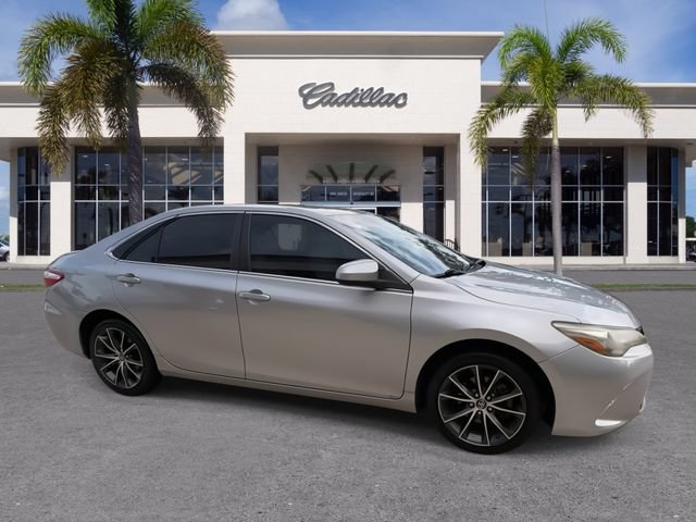 Used 2016 Toyota Camry XSE FWD image 17