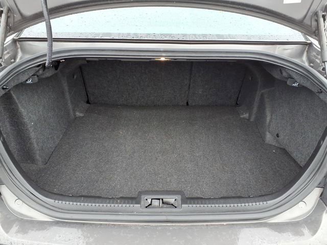 Used 2011 Ford Fusion SEL w/ 301A Rapid Spec Order Code FWD image 8