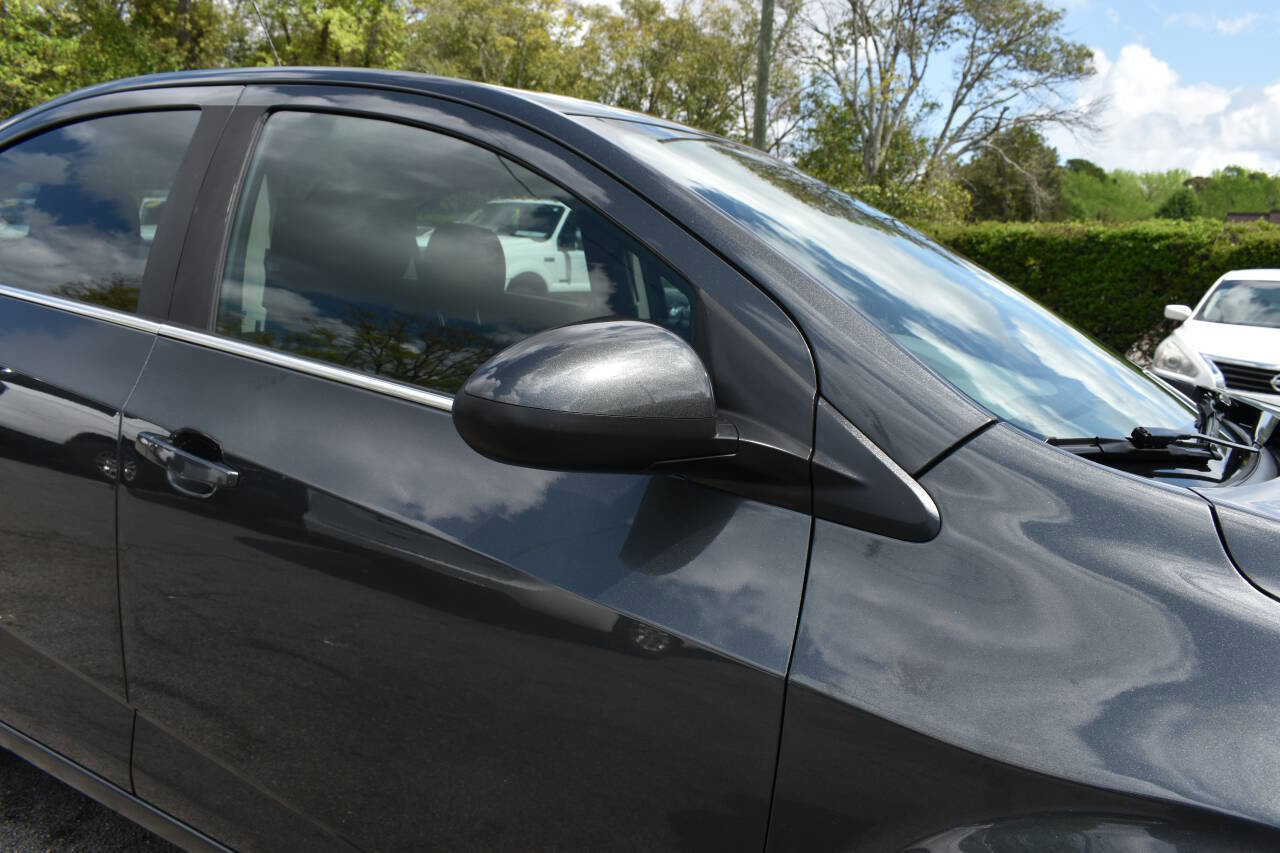 Used 2019 Chevrolet Sonic LT image 33