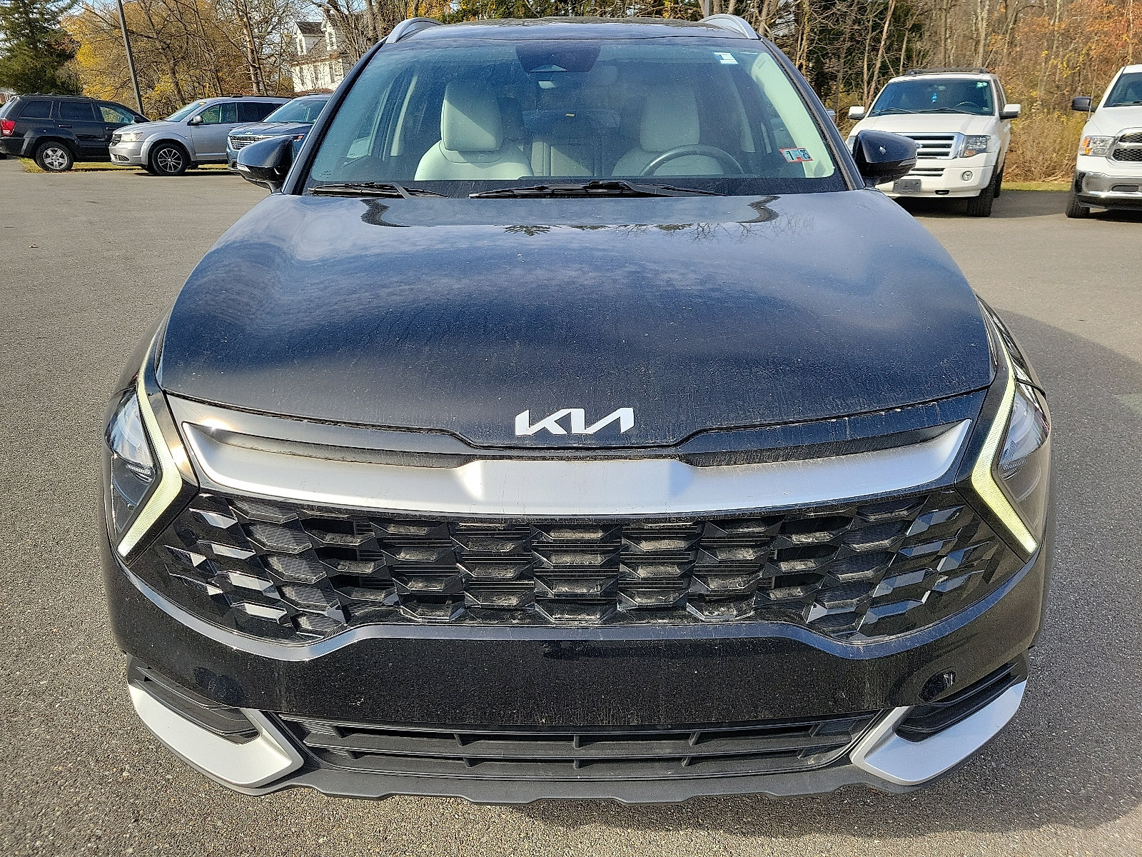 Used 2023 Kia Sportage EX AWD/4WD image 2