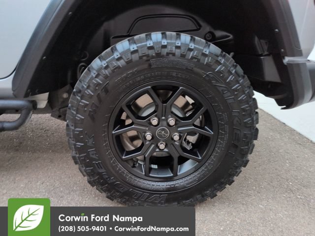 Used 2024 Jeep Wrangler Unlimited Sport AWD/4WD image 31