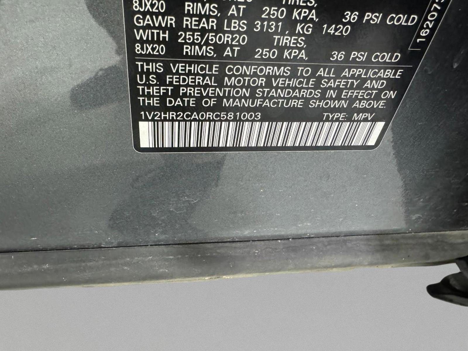 Used 2024 Volkswagen Atlas SE image 36