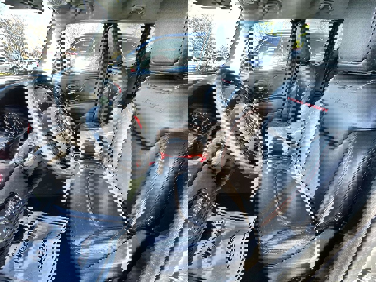 Used 2022 Jeep Renegade Trailhawk image 19