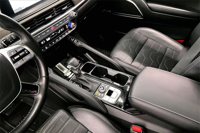 Used 2022 Kia Telluride SX w/ SX Prestige Package image 13