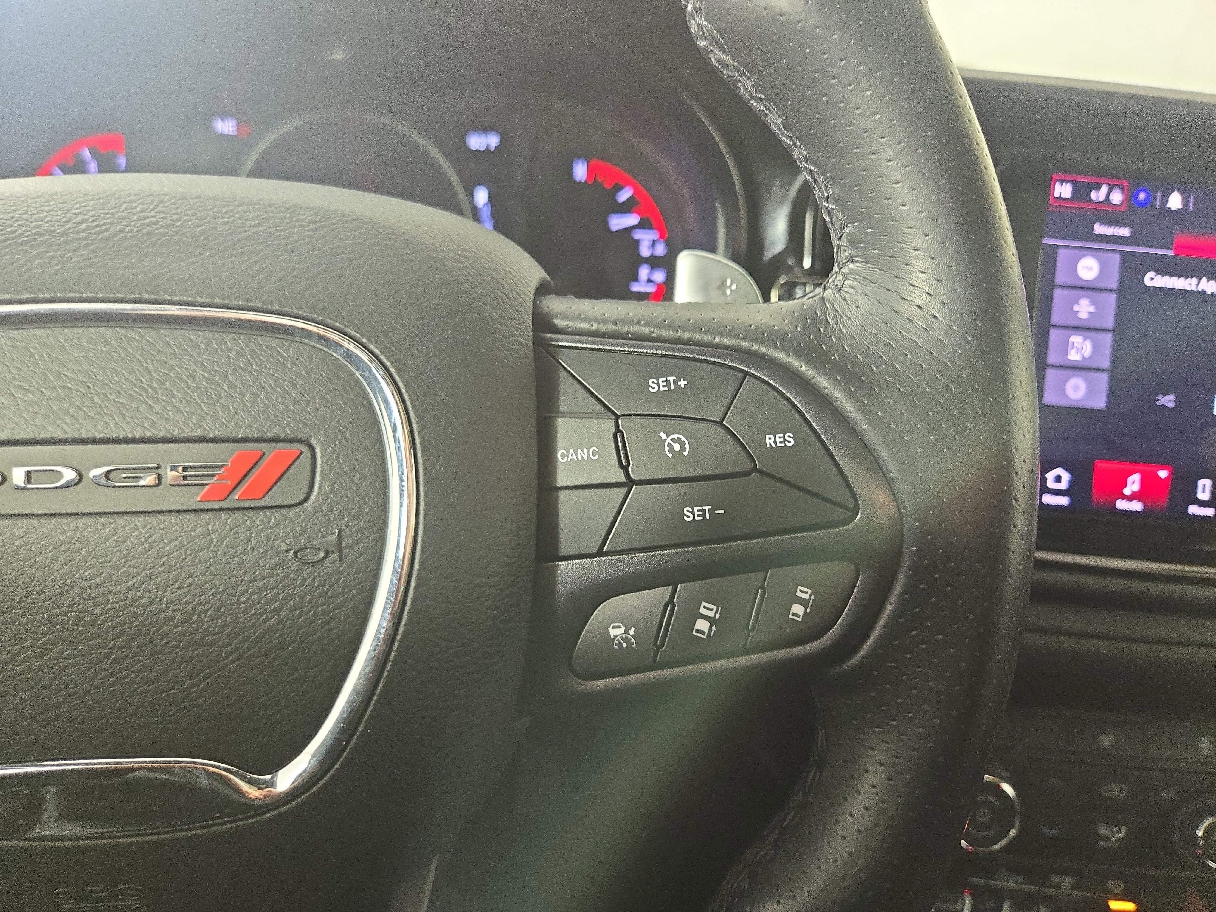 Used 2022 Dodge Durango GT image 17