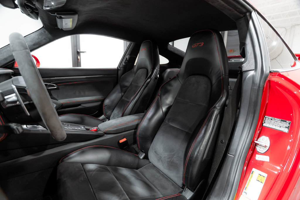 Used 2018 Porsche 911 GT3 RWD image 48