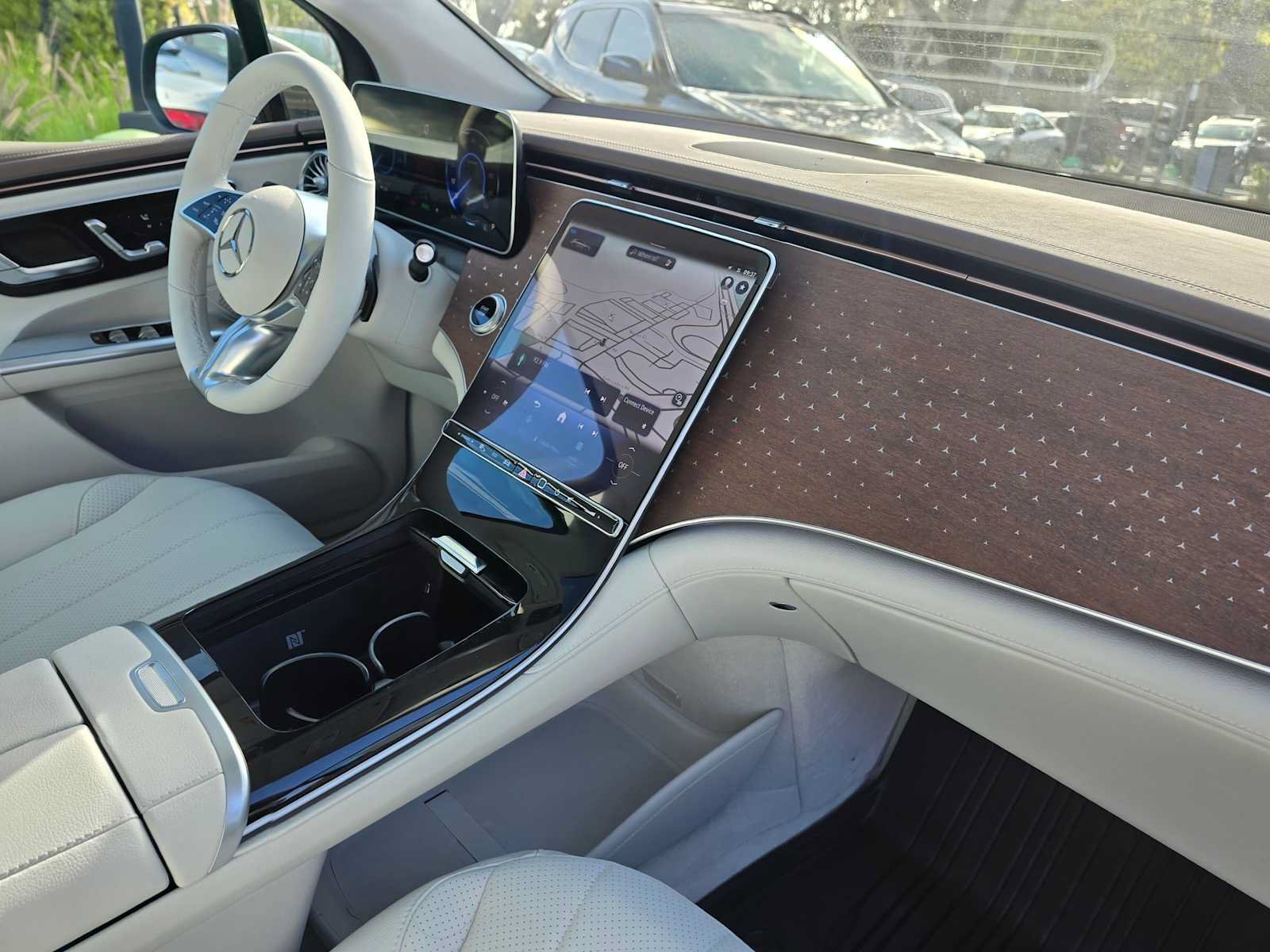 New 2027 Mercedes-Benz EQE 320 4MATIC SUV image 11