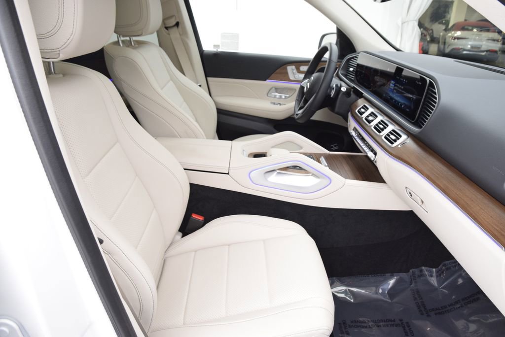 Used 2025 Mercedes-Benz GLE 450e 4MATIC image 16
