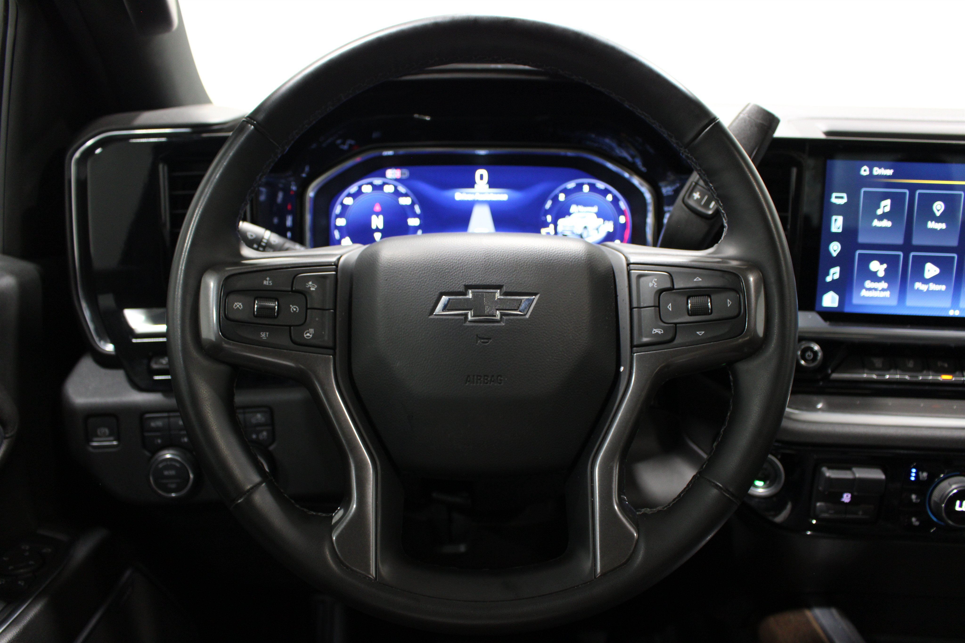 Used 2024 Chevrolet Silverado 2500 High Country w/ High Country Premium Package AWD/4WD image 11