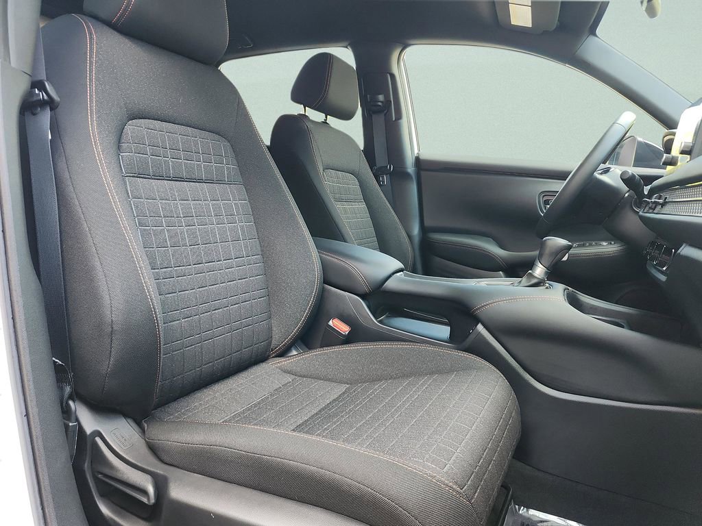 Certified 2024 Honda HR-V Sport image 18