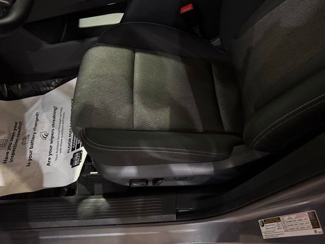 Certified 2025 Nissan Rogue SV image 12