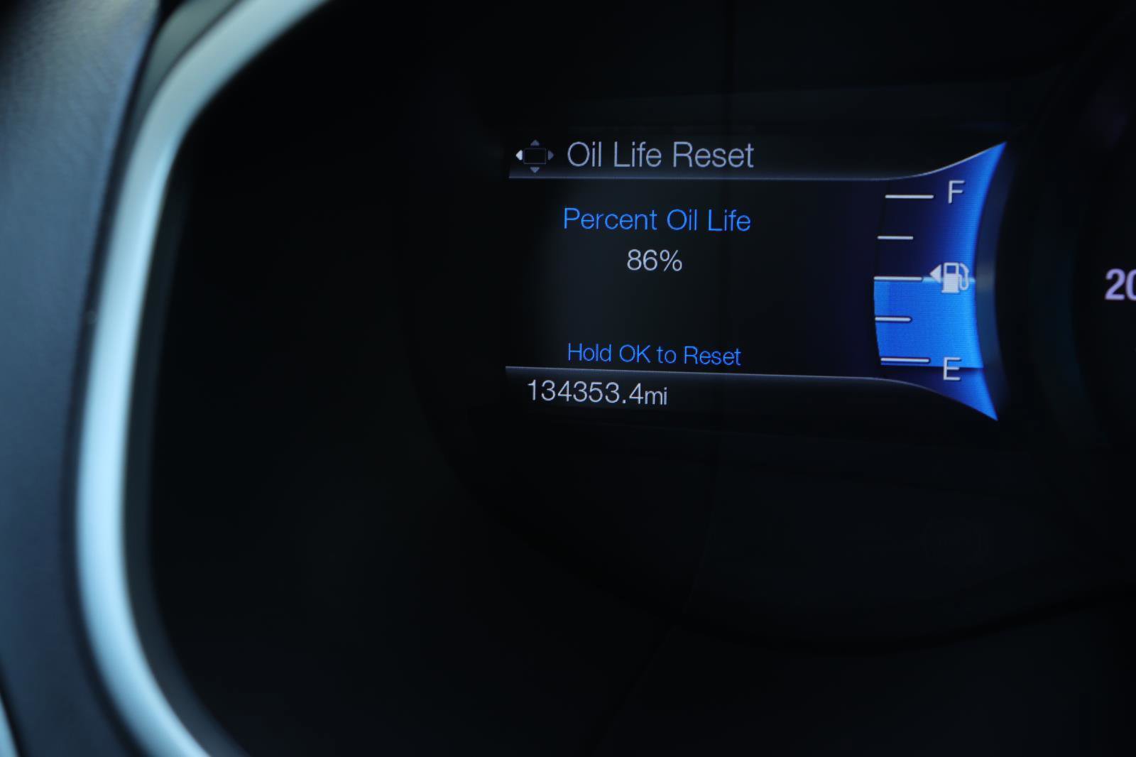 Used 2018 Ford Edge SEL w/ Equipment Group 201A image 28