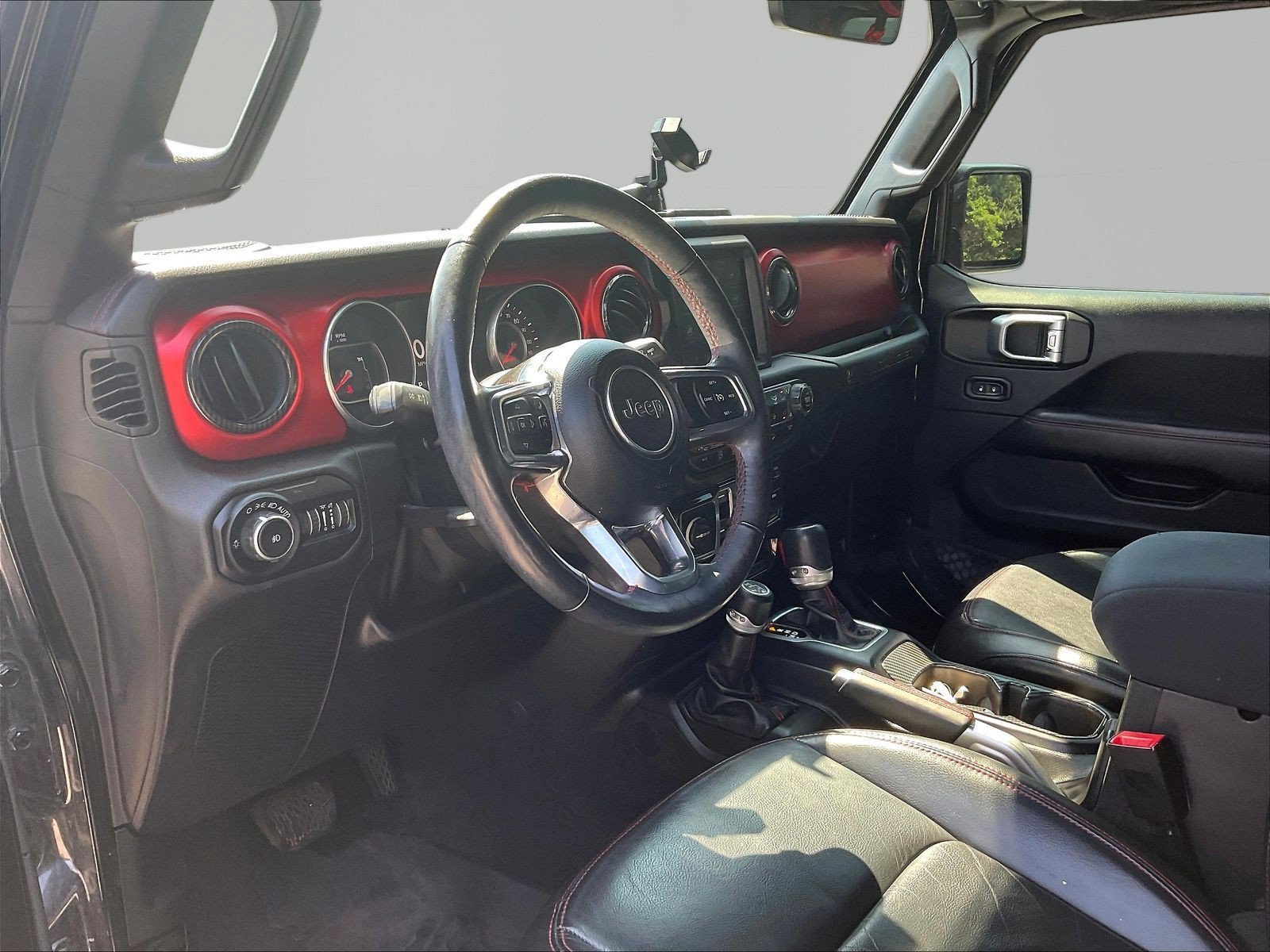Used 2018 Jeep Wrangler Unlimited Rubicon AWD/4WD image 18
