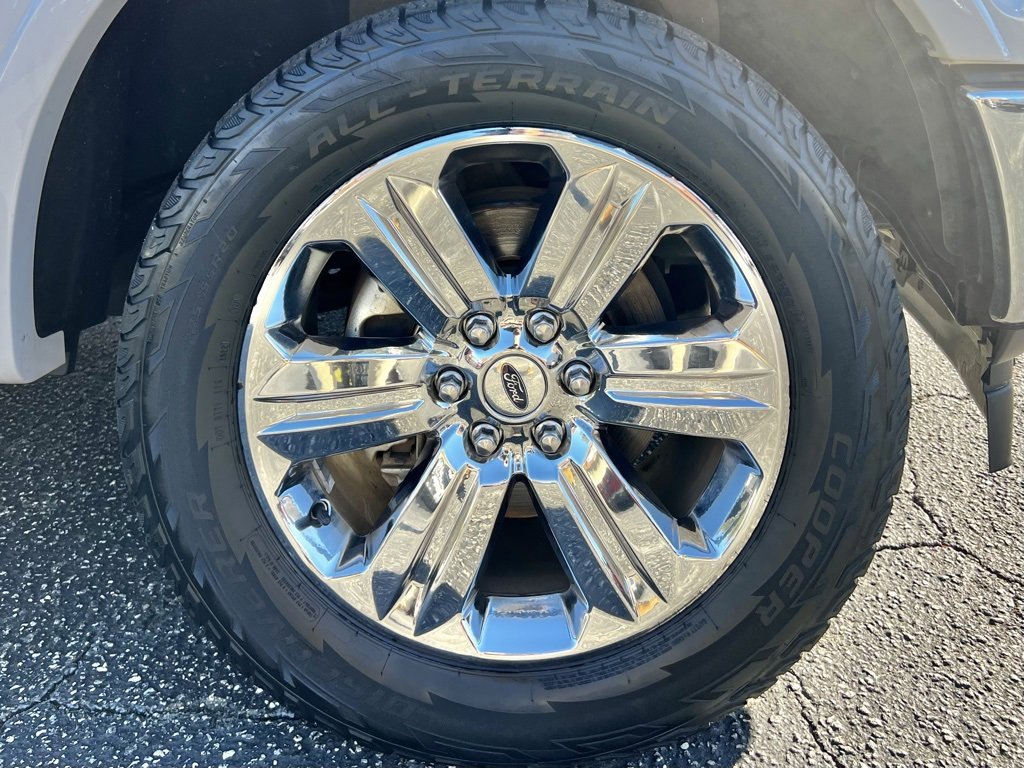 Used 2018 Ford F150 Lariat w/ Equipment Group 502A Luxury image 37