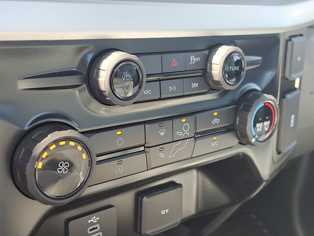 New 2025 Ford F350 XL w/ XL Chrome Package image 15