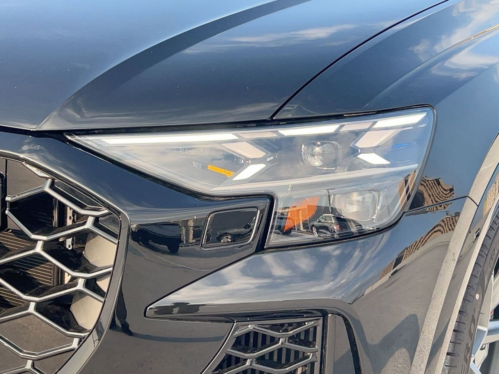 New 2026 Audi RS Q8 performance image 11