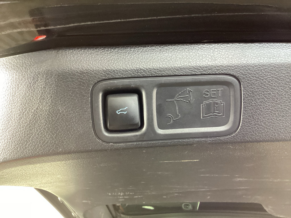Used 2024 Ford Expedition Limited AWD/4WD image 37