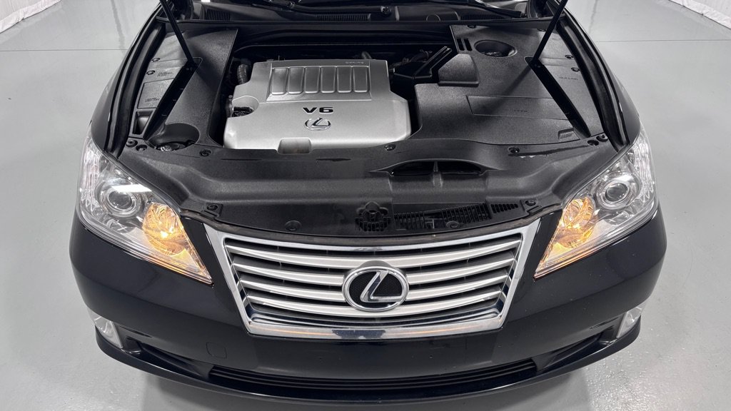 Used 2010 Lexus ES 350 w/ Preferred Accessory Package FWD image 30