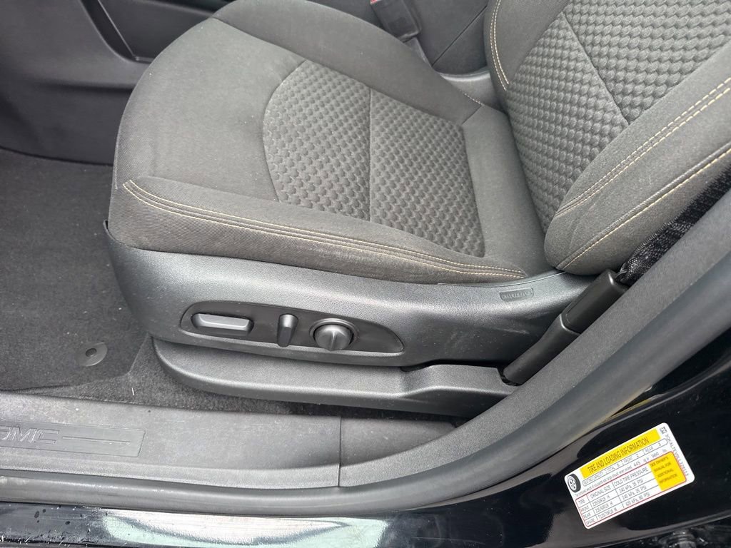 Used 2020 GMC Terrain SLE w/ Driver Convenience Package image 19