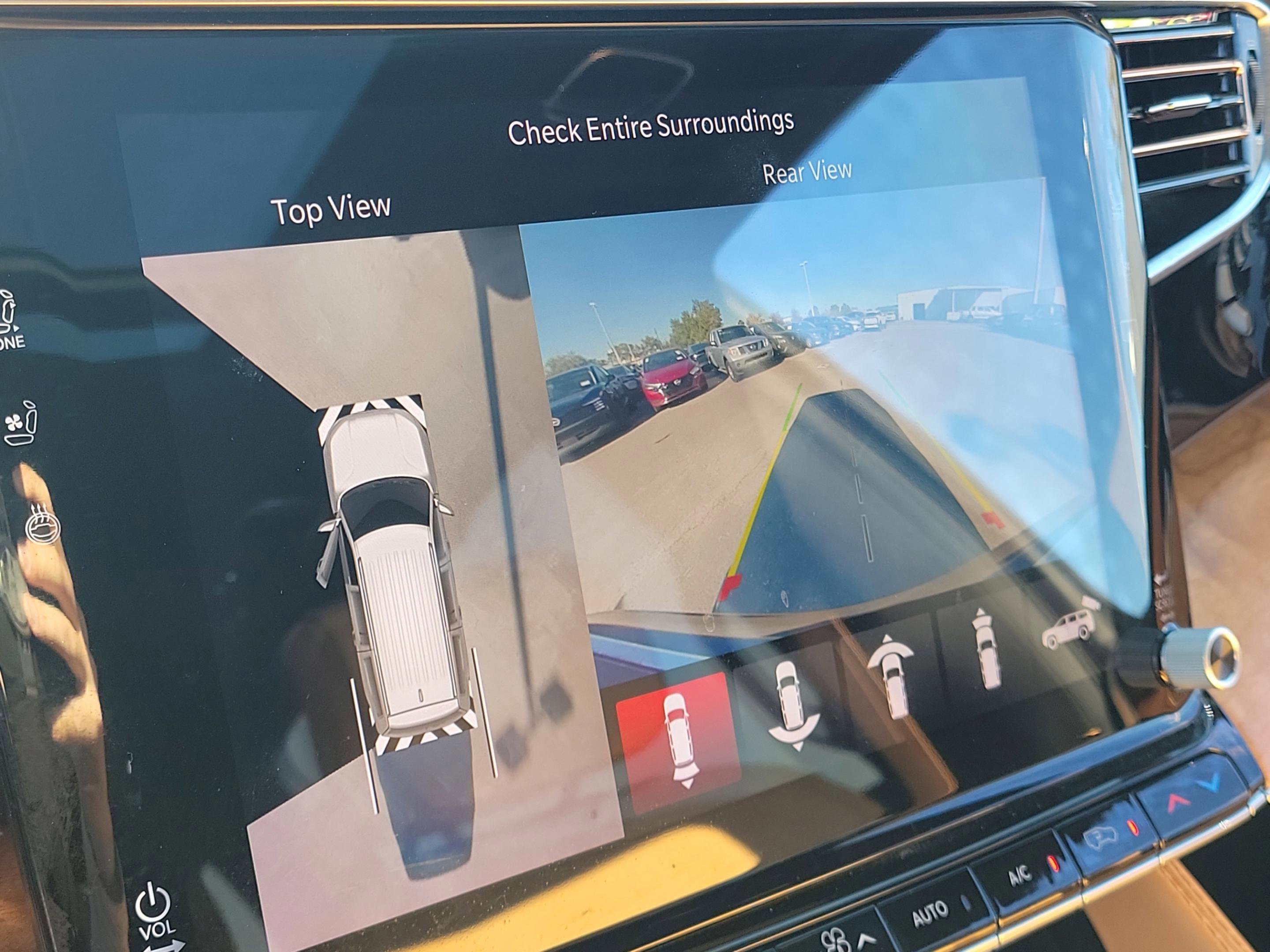 Used 2022 Jeep Grand Wagoneer Series III image 28