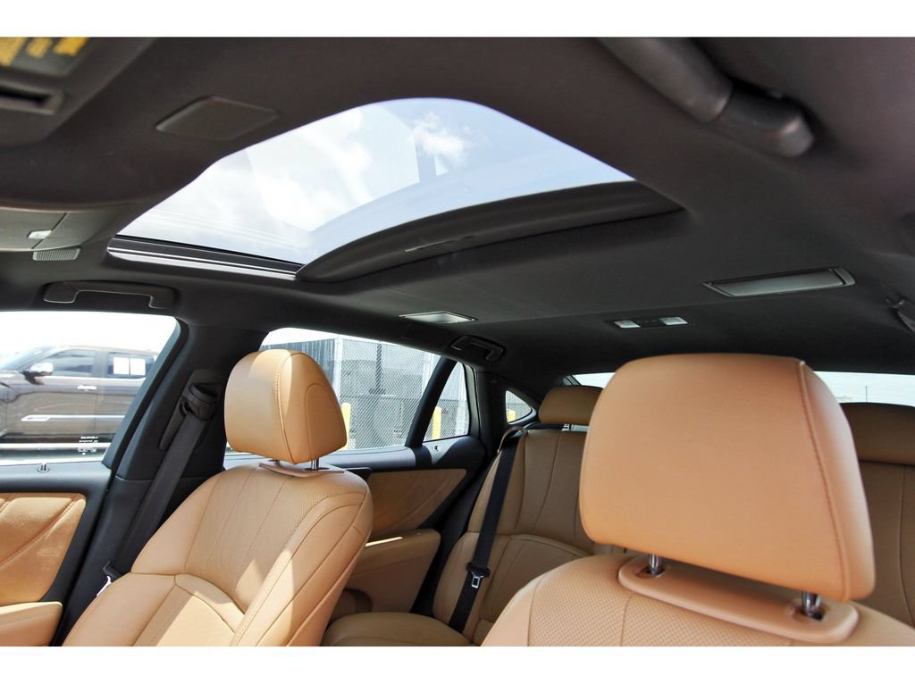 Used 2022 Lexus LS 500 RWD image 27