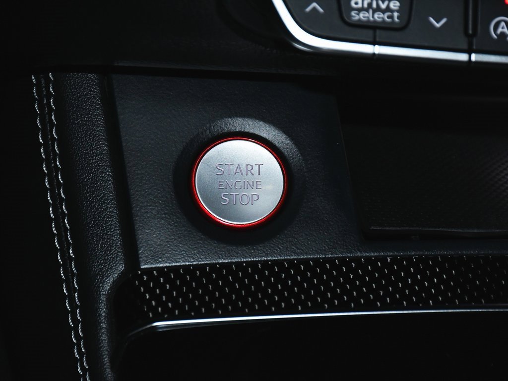 Used 2025 Audi SQ5 Premium Plus image 42