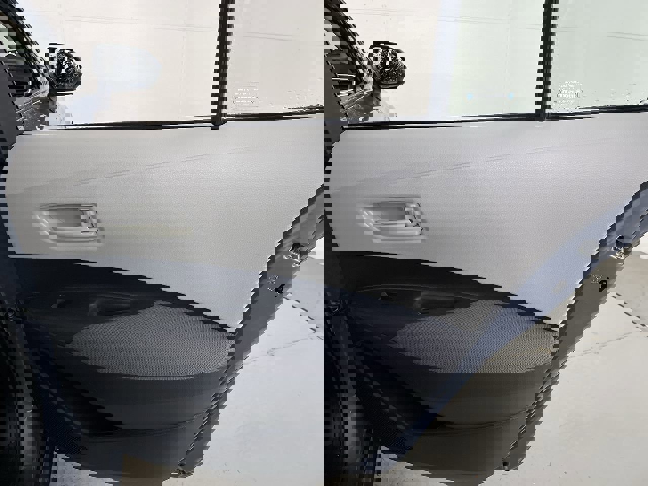 Used 2022 Toyota Corolla LE image 20