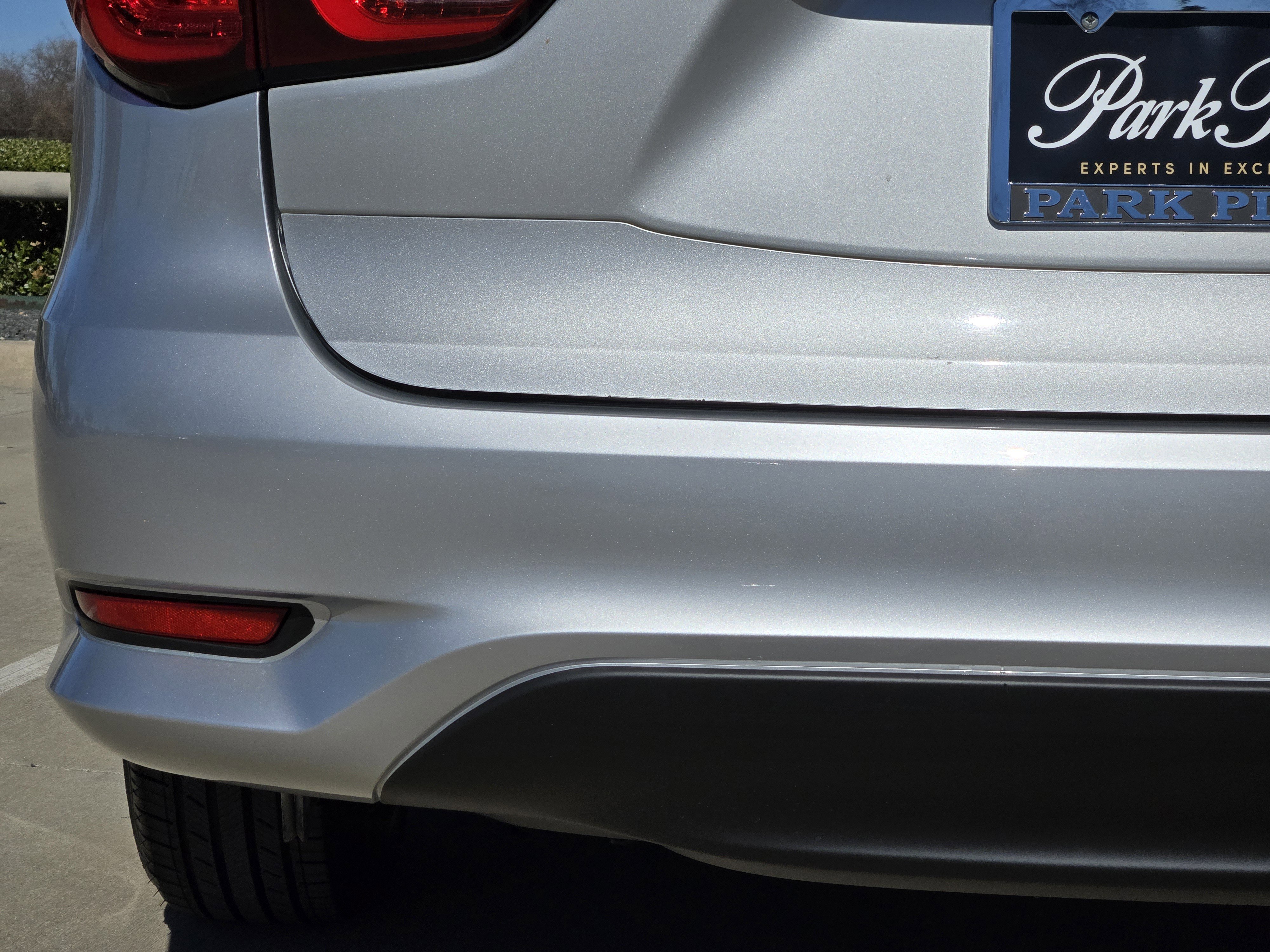 Used 2016 INFINITI QX60 AWD w/ Premium Package image 14