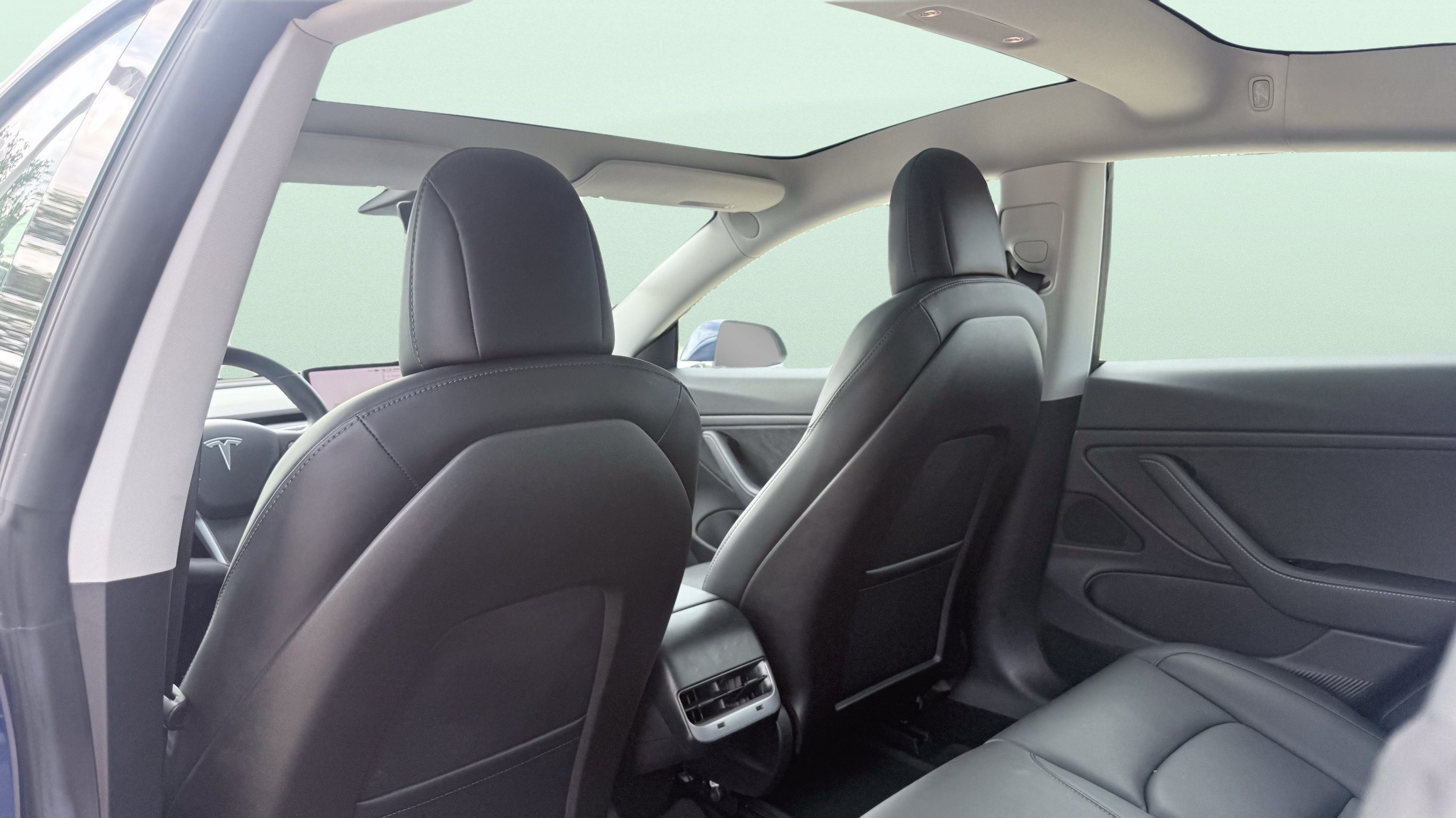 Used 2019 Tesla Model 3 Standard Range RWD image 29