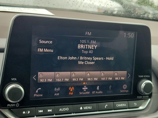 Used 2021 Nissan Rogue SV w/ Premium Package image 24