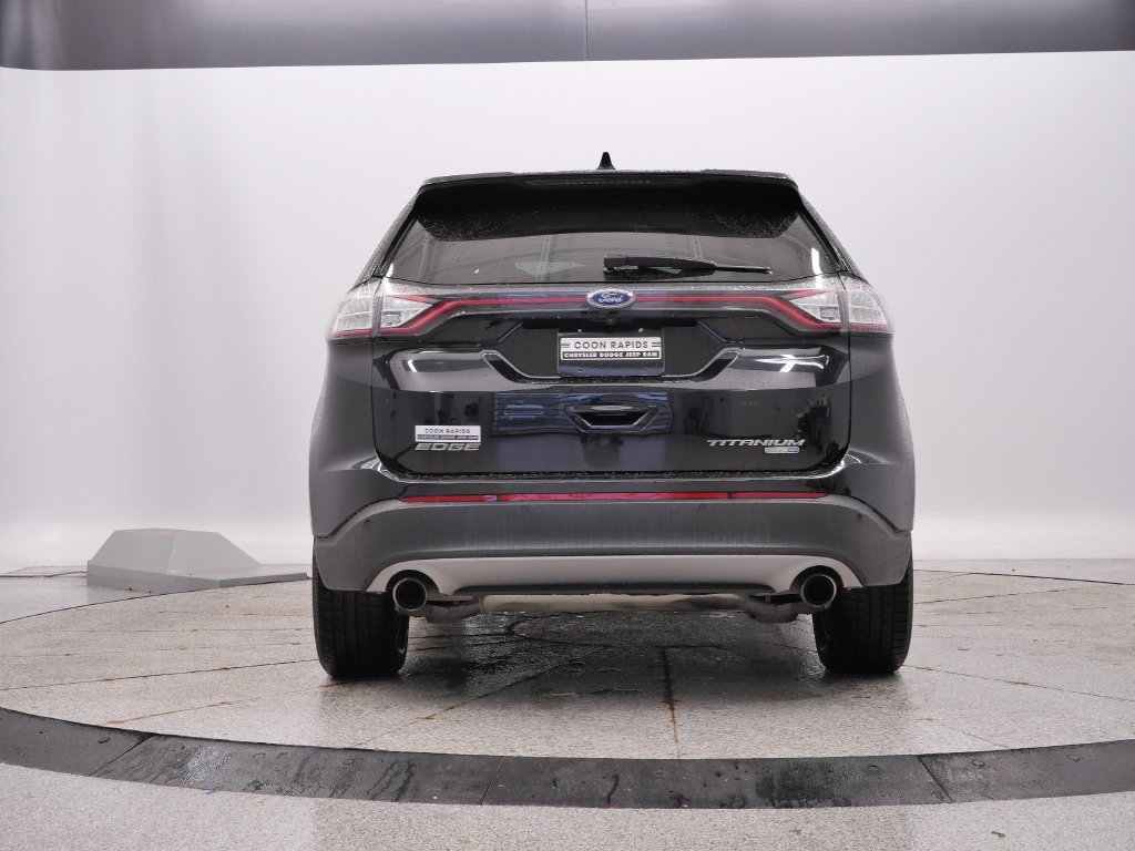 Used 2017 Ford Edge Titanium w/ Technology Package AWD/4WD image 4