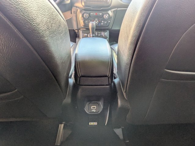 Used 2018 Jeep Renegade Limited w/ Safety & Security Group image 13