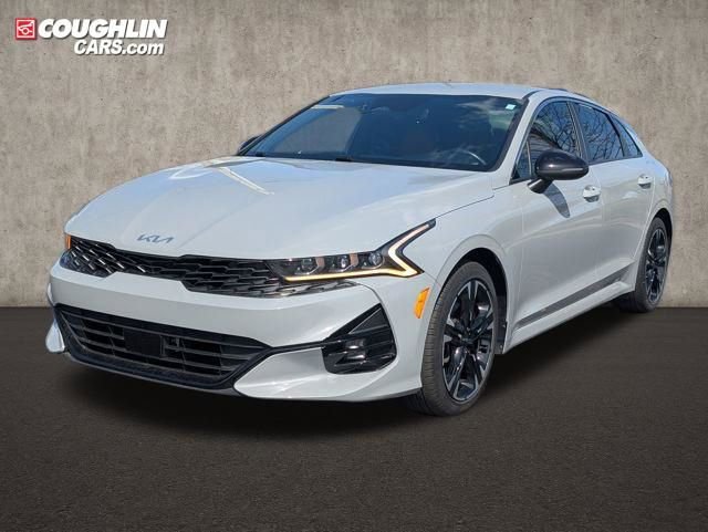 Used 2024 Kia K5 GT-Line w/ GT-Line Premium Package image 3