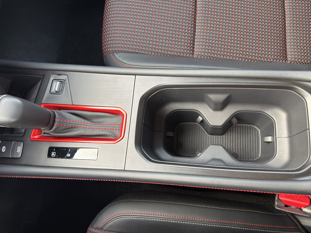 Used 2025 Nissan Kicks SR image 22