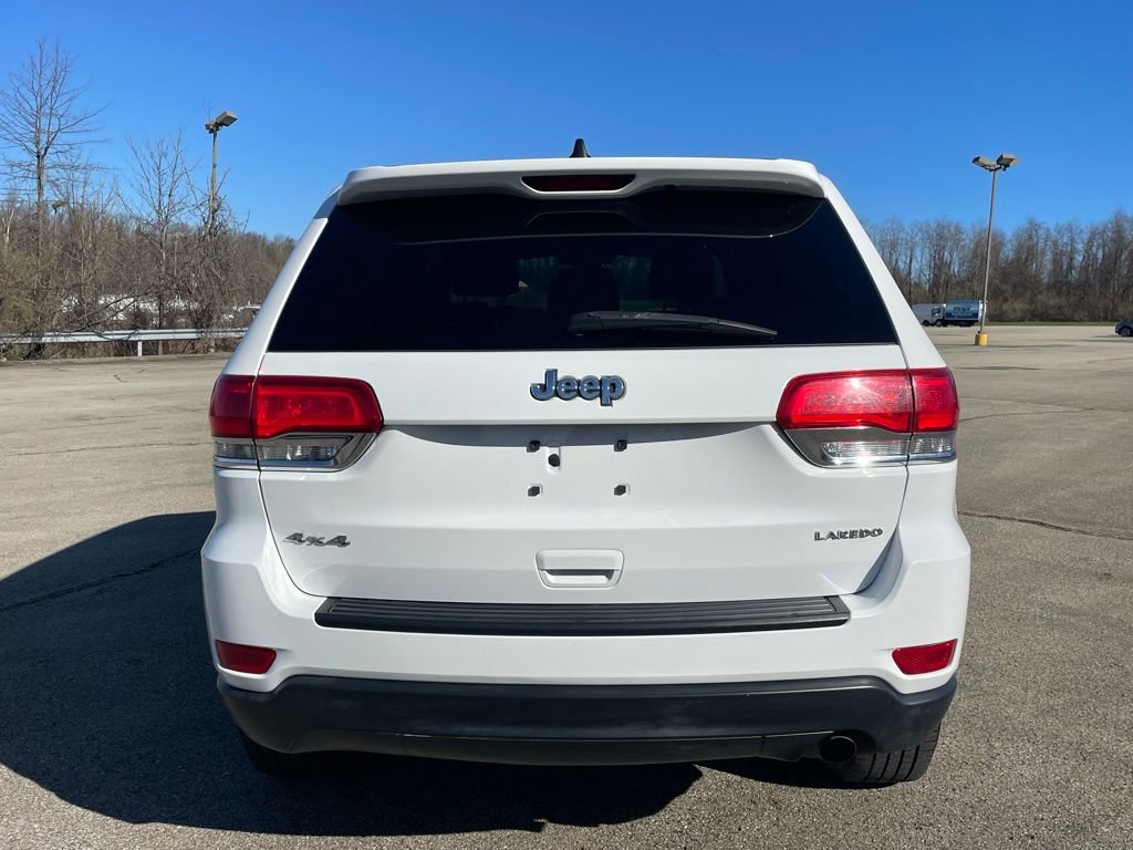 Used 2015 Jeep Grand Cherokee Laredo w/ Quick Order Package 23E image 4
