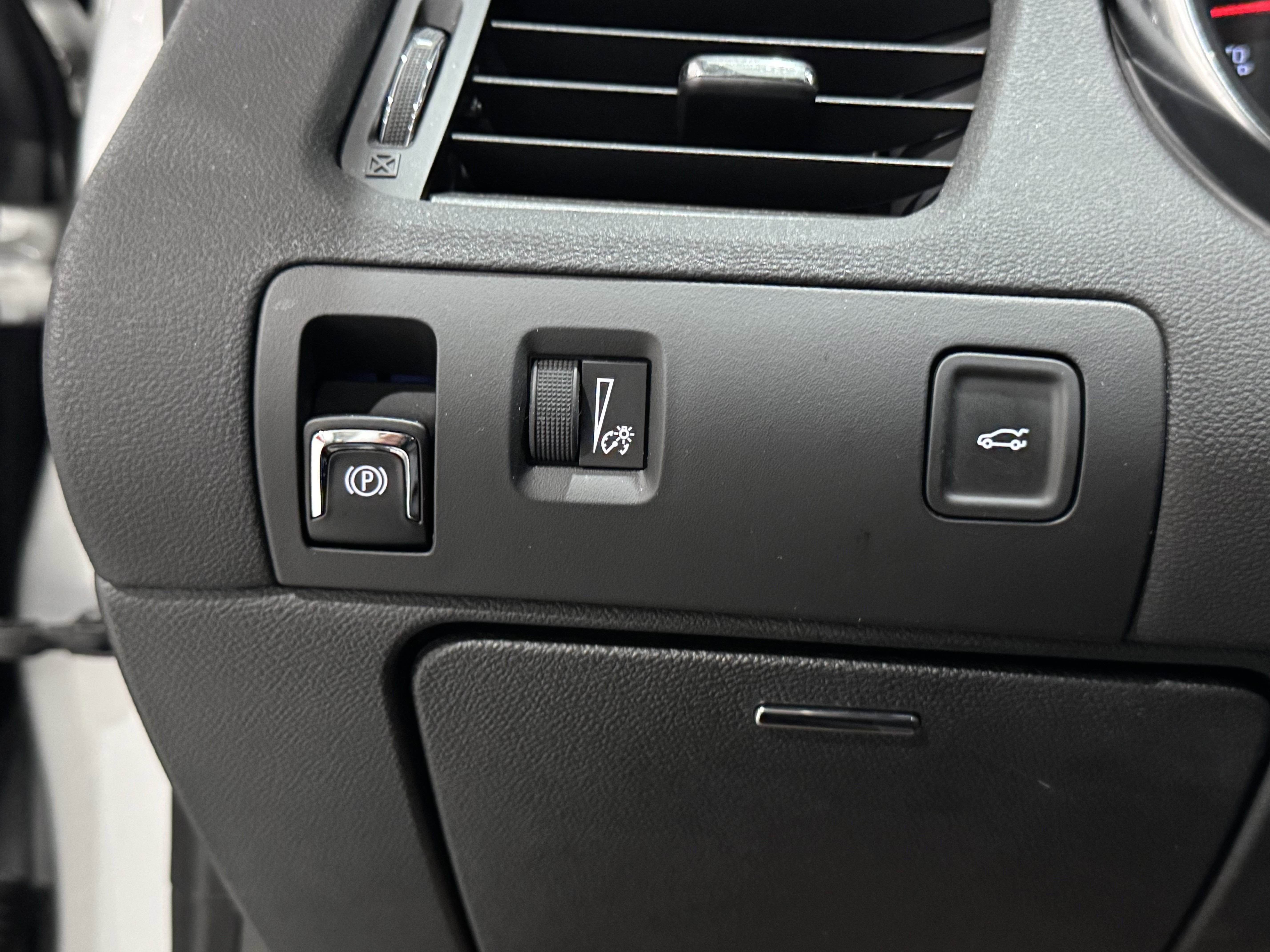 Used 2019 Chevrolet Impala LS image 26