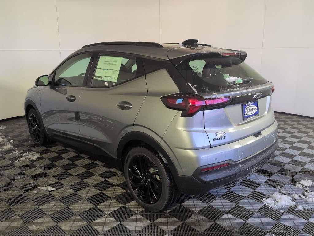New 2027 Chevrolet Bolt RS FWD image 7