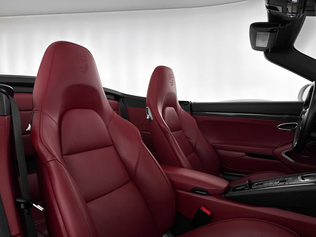 Used 2019 Porsche 911 Turbo S image 27