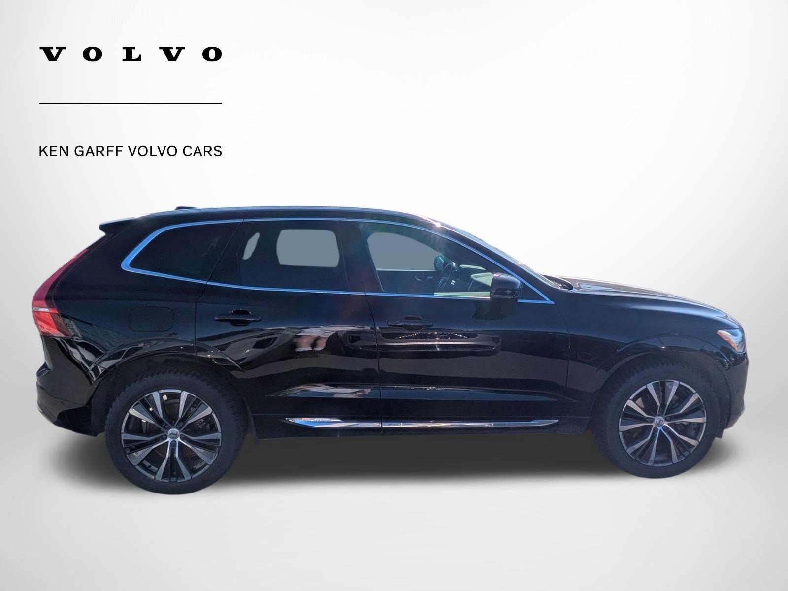Used 2022 Volvo XC60 T8 Inscription Expression w/ Advanced Package image 2