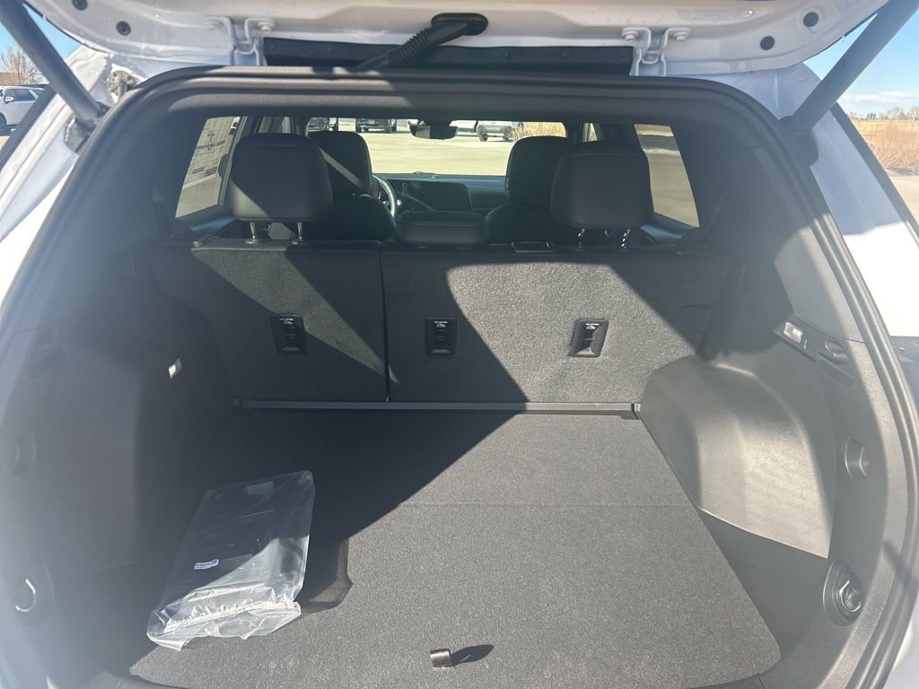 New 2026 Chevrolet Equinox RS w/ Safety and Technology Package image 5