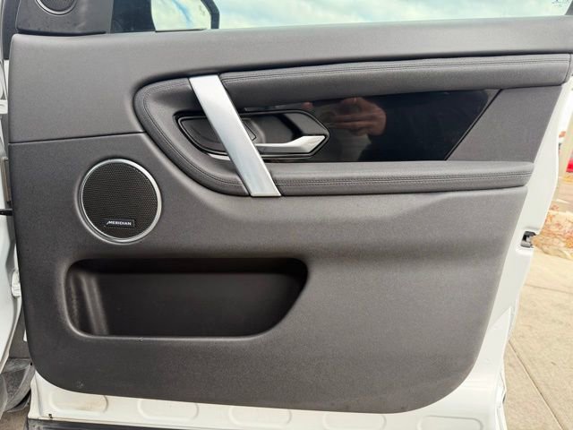 Used 2020 Land Rover Discovery Sport Standard image 28