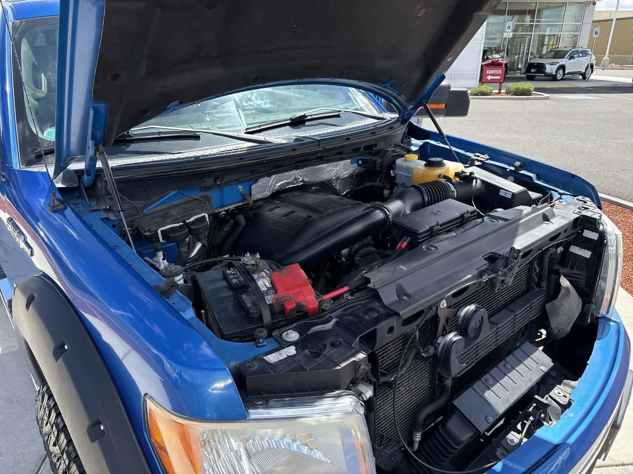 Used 2014 Ford F150 XLT w/ Equipment Group 302A Luxury AWD/4WD image 7