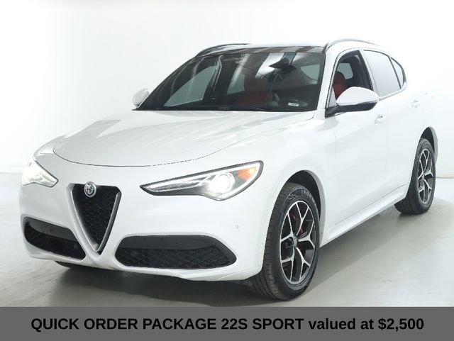 Used 2020 Alfa Romeo Stelvio Ti Sport w/ Quick Order Package 22S Sport image 3