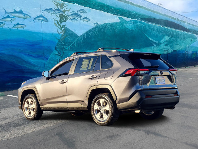 Used 2024 Toyota RAV4 LE AWD/4WD image 2