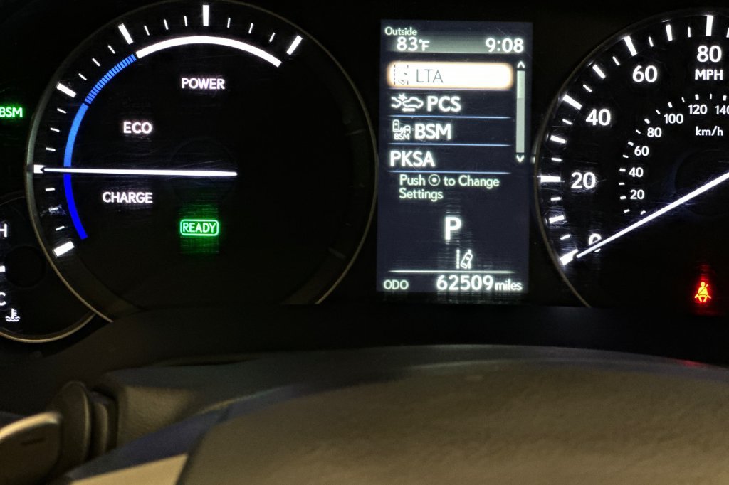 Certified 2022 Lexus RX 450h AWD w/ Premium Package image 27