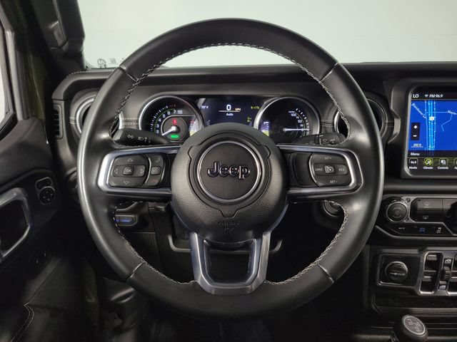 Used 2022 Jeep Wrangler Unlimited Sahara AWD/4WD image 22