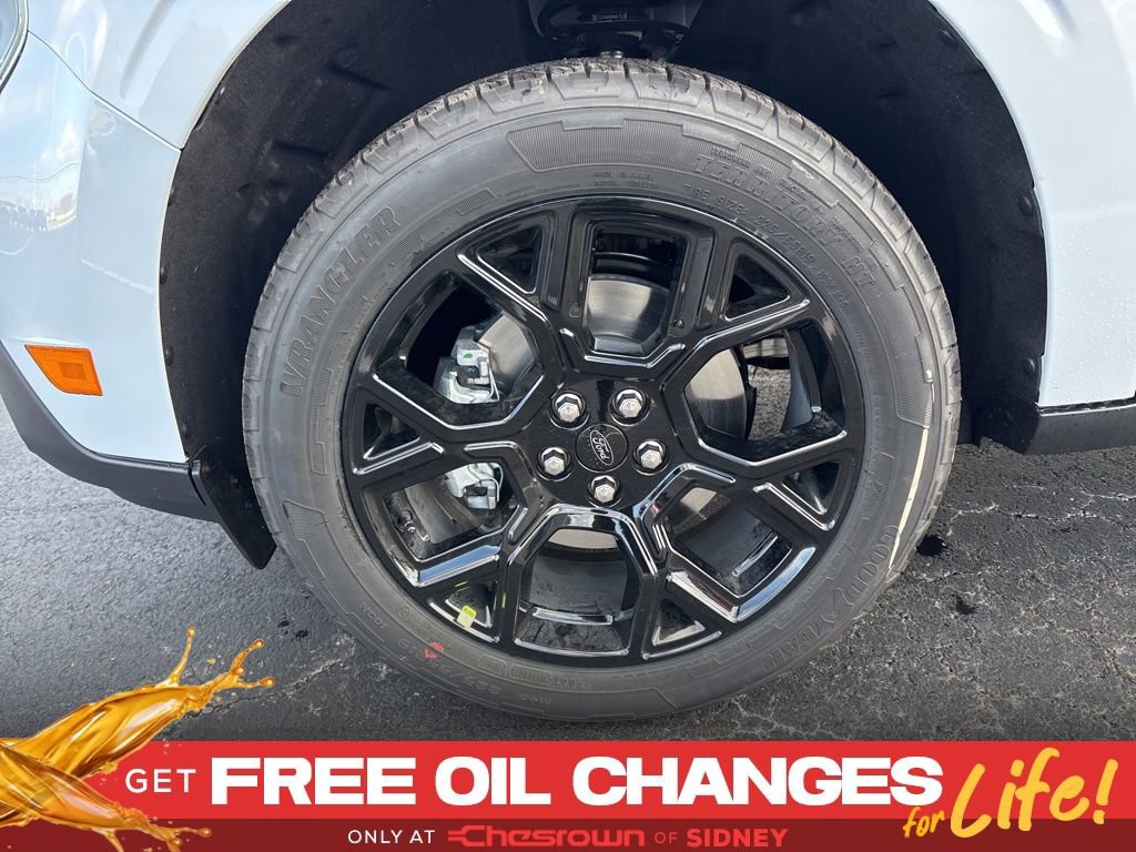 New 2025 Ford Maverick XLT w/ XLT Luxury Package image 9